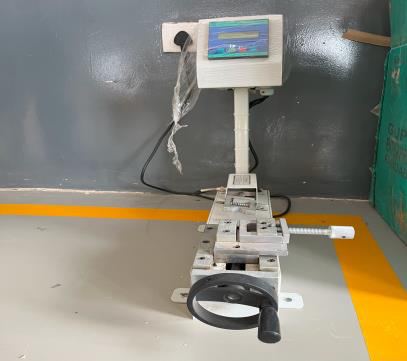 Heat shrink station